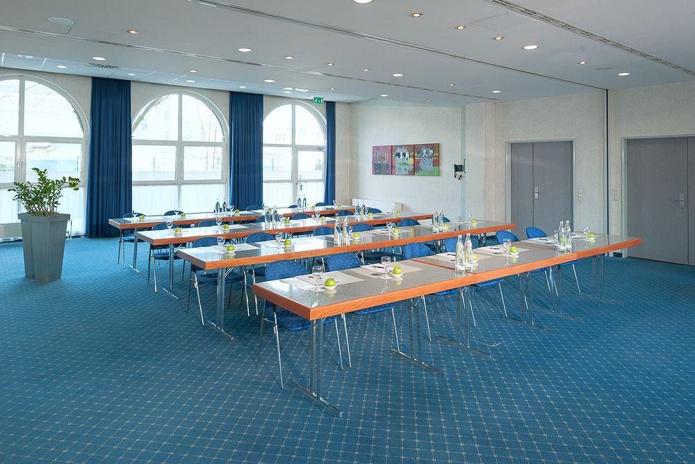 Dorint Airport-Hotel Berlin-Tegel Extérieur photo